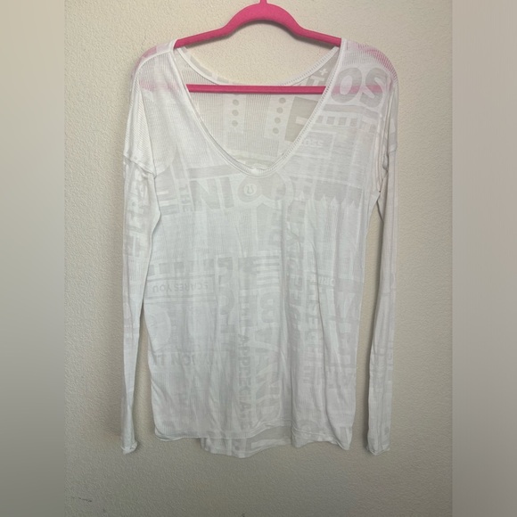 HTF Lululemon Flip Your Dog Top in White Exploded Manifesto Pop Block L/XL - Picture 3 of 9